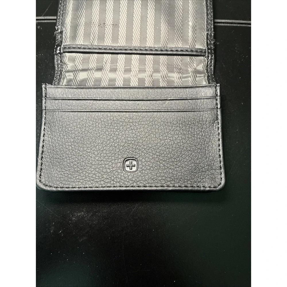 Wenger Black Slim Card Holder 5 Pocket
